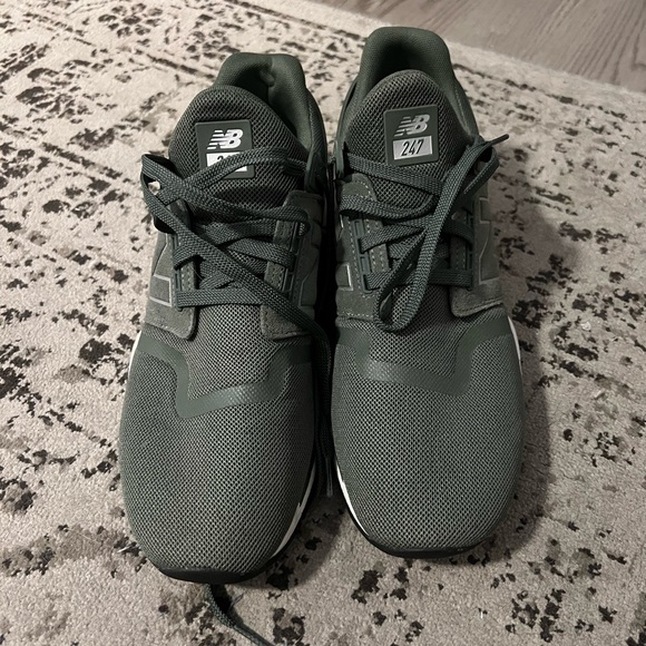 New Balance 247 - Picture 3 of 4